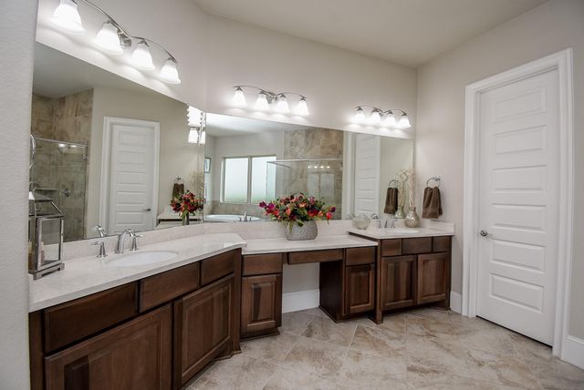 2106 Old Town Drive, Missouri City, TX 77459