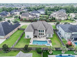 2106 Old Town Drive, Missouri City, TX 77459