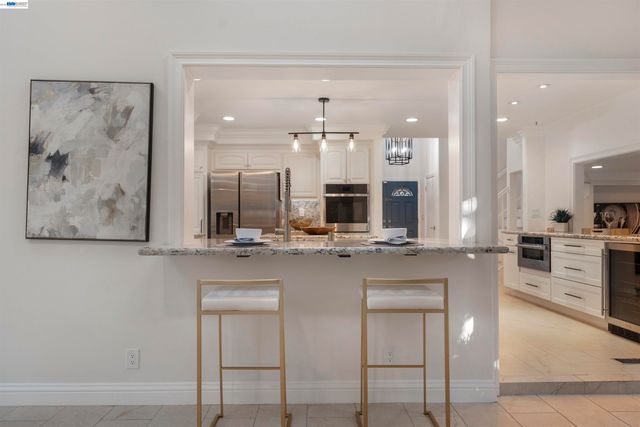 111 Silver Cloud Place, Danville, CA 94526