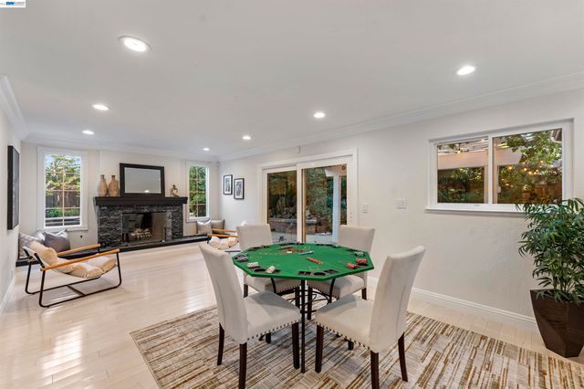 111 Silver Cloud Place, Danville, CA 94526