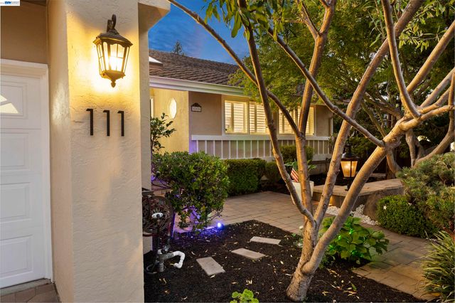111 Silver Cloud Place, Danville, CA 94526