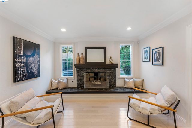 111 Silver Cloud Place, Danville, CA 94526