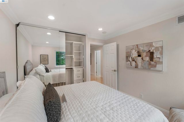111 Silver Cloud Place, Danville, CA 94526
