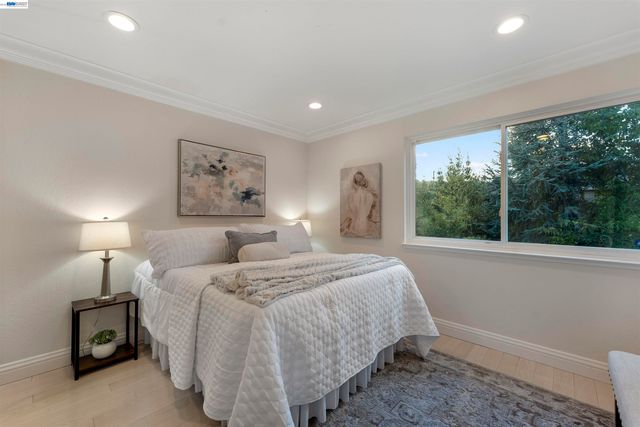 111 Silver Cloud Place, Danville, CA 94526