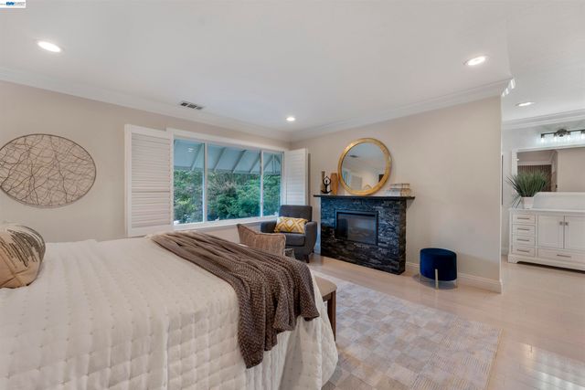 111 Silver Cloud Place, Danville, CA 94526
