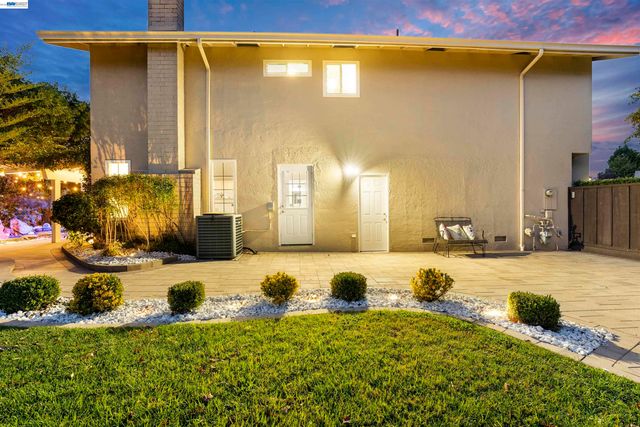 111 Silver Cloud Place, Danville, CA 94526