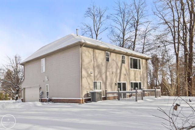 52631 Huntley Avenue, New Baltimore, MI 48047