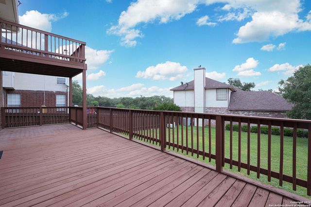 1202 Scenic Knls, San Antonio, TX 78258