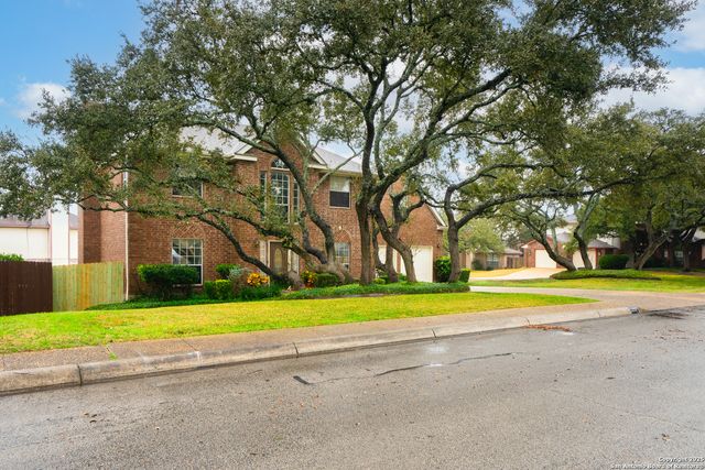 1202 Scenic Knls, San Antonio, TX 78258