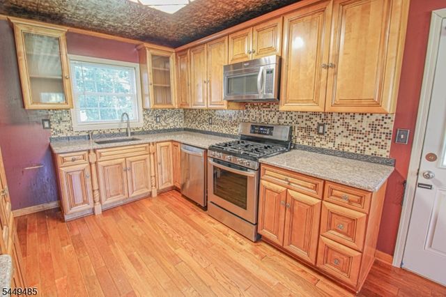265 Warbasse Junction Rd, Lafayette Twp., NJ 07848