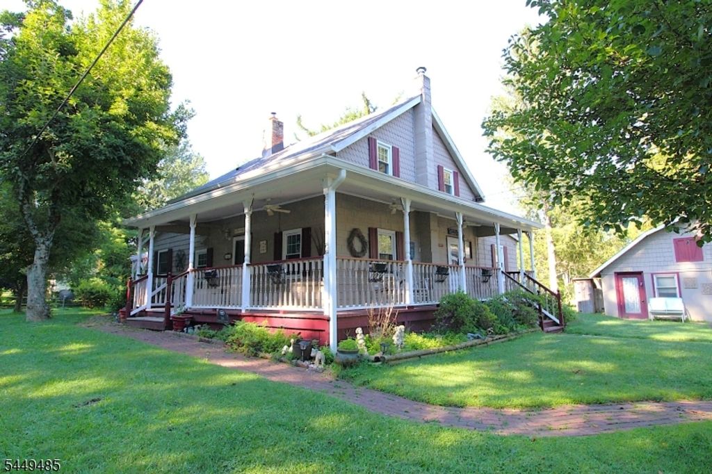 265 Warbasse Junction Rd, Lafayette Twp., NJ 07848