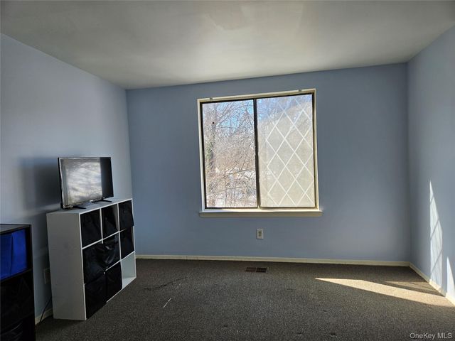 265 Sagamore Hills Drive, Port Jefferson Station, NY 11776