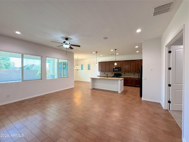 2557 E ORLEANS Drive, Gilbert, AZ 85298