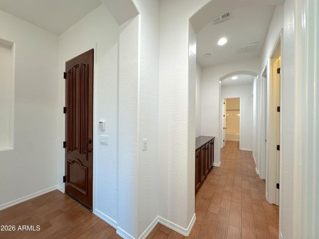 2557 E ORLEANS Drive, Gilbert, AZ 85298