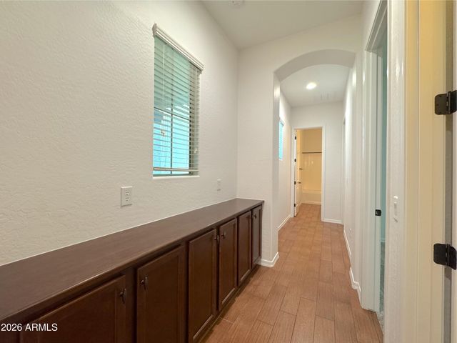 2557 E ORLEANS Drive, Gilbert, AZ 85298