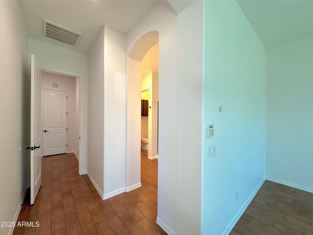 2557 E ORLEANS Drive, Gilbert, AZ 85298
