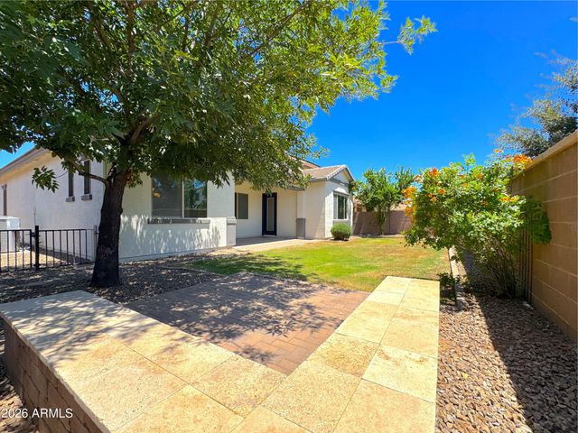 2557 E ORLEANS Drive, Gilbert, AZ 85298