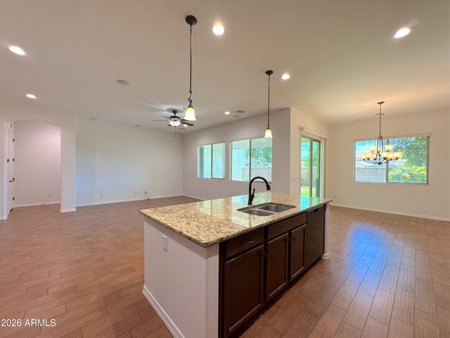 2557 E ORLEANS Drive, Gilbert, AZ 85298