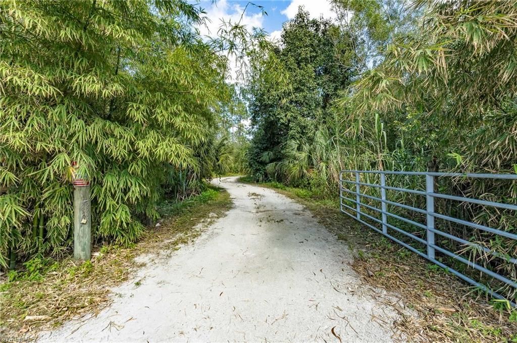 1065 Sanctuary RD, NAPLES, FL 34120 — exterior