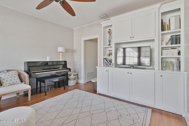 1152 MAPLETON Road, Jacksonville, FL 32207