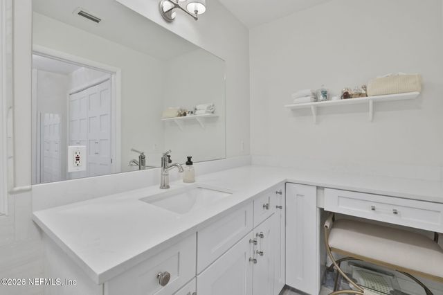 1152 MAPLETON Road, Jacksonville, FL 32207