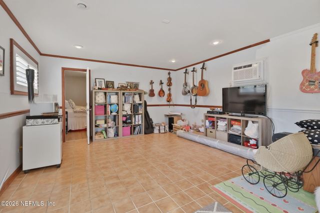 1152 MAPLETON Road, Jacksonville, FL 32207