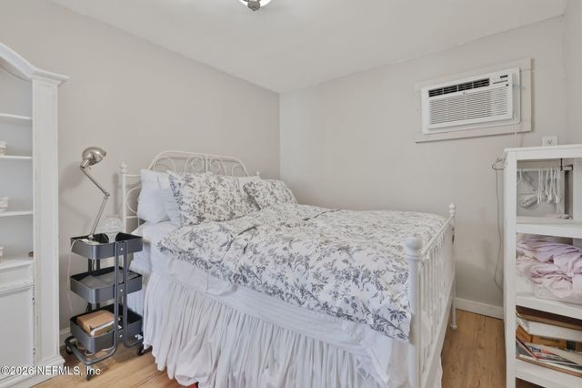 1152 MAPLETON Road, Jacksonville, FL 32207