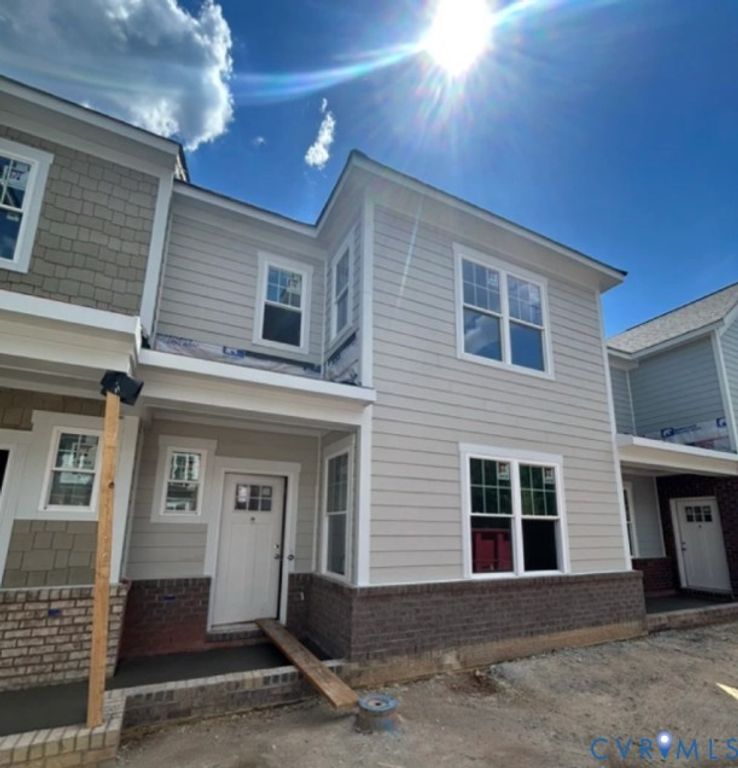 9496 Creek Summit Cir, Richmond, VA 23235