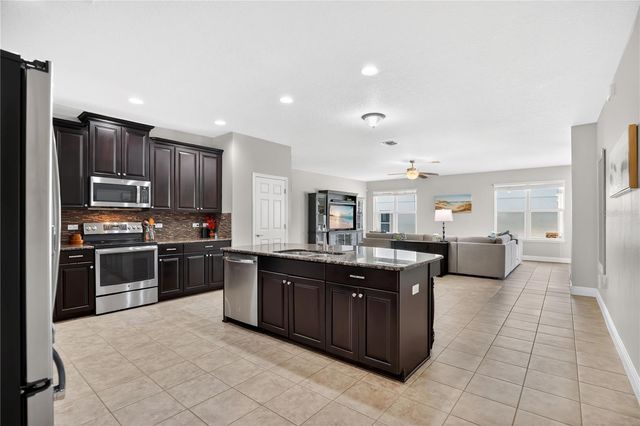 402 EGRET PLACE DRIVE, Winter Garden, FL 34787