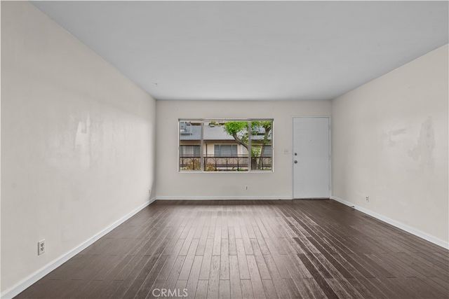 312 N Louise Street 210, Glendale, CA 91206