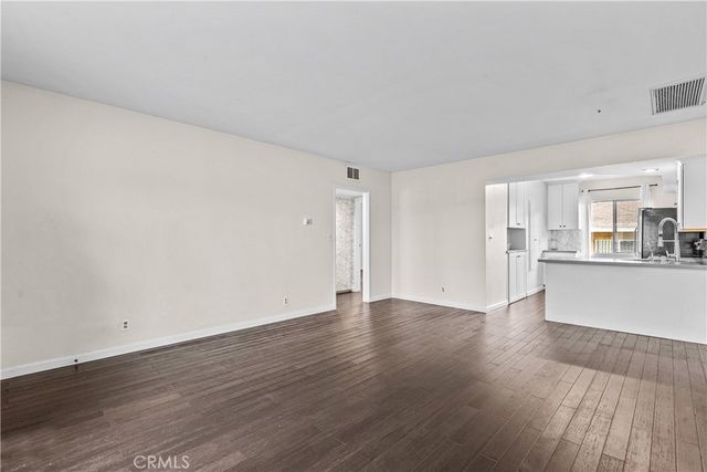 312 N Louise Street 210, Glendale, CA 91206