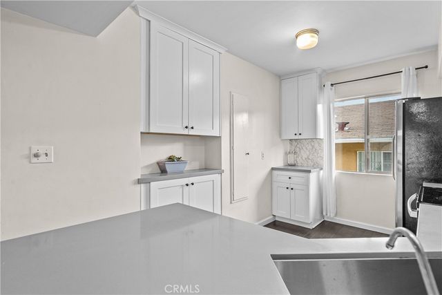 312 N Louise Street 210, Glendale, CA 91206