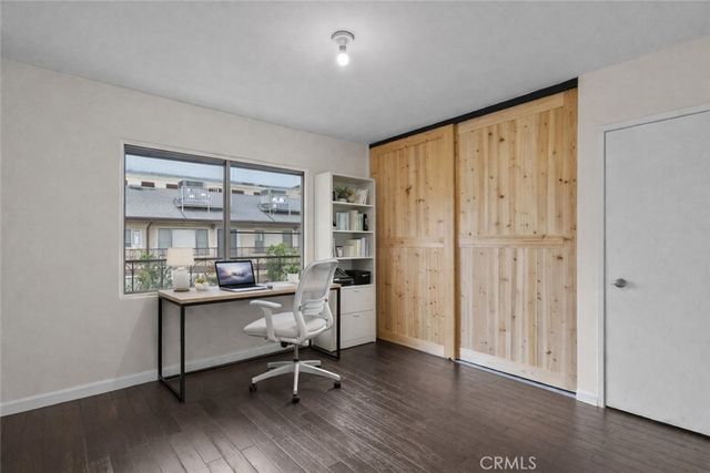 312 N Louise Street 210, Glendale, CA 91206