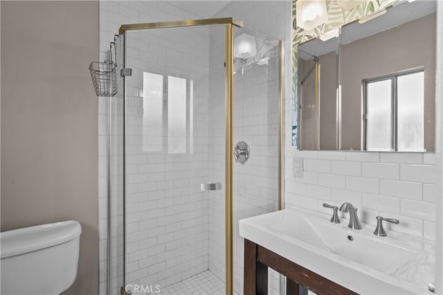 312 N Louise Street 210, Glendale, CA 91206