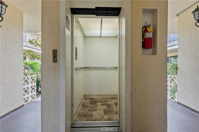 312 N Louise Street 210, Glendale, CA 91206