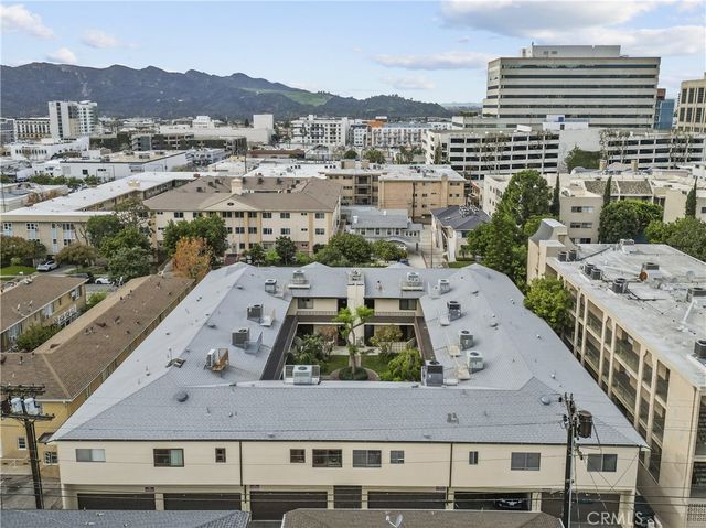 312 N Louise Street 210, Glendale, CA 91206