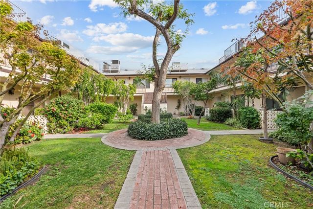 312 N Louise Street 210, Glendale, CA 91206