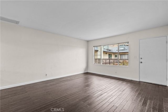 312 N Louise Street 210, Glendale, CA 91206