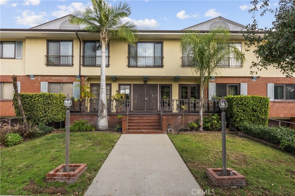 312 N Louise Street 210, Glendale, CA 91206