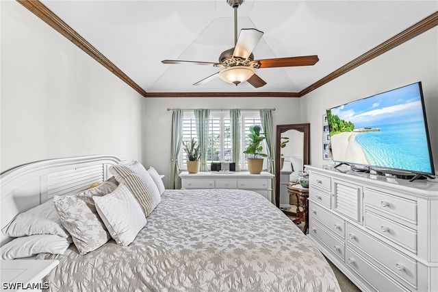 2425 Laurentina LN, Cape Coral, FL 33909