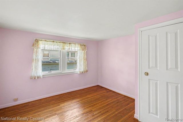 419 John M Avenue, Clawson, MI 48017