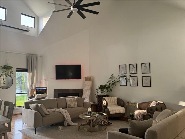 4144 Greystone Way 602, Sugar Land, TX 77479