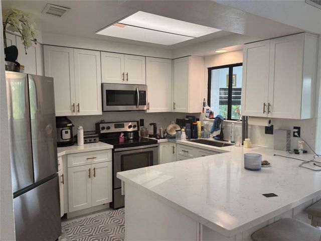 4144 Greystone Way 602, Sugar Land, TX 77479