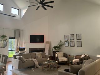 4144 Greystone Way 602, Sugar Land, TX 77479