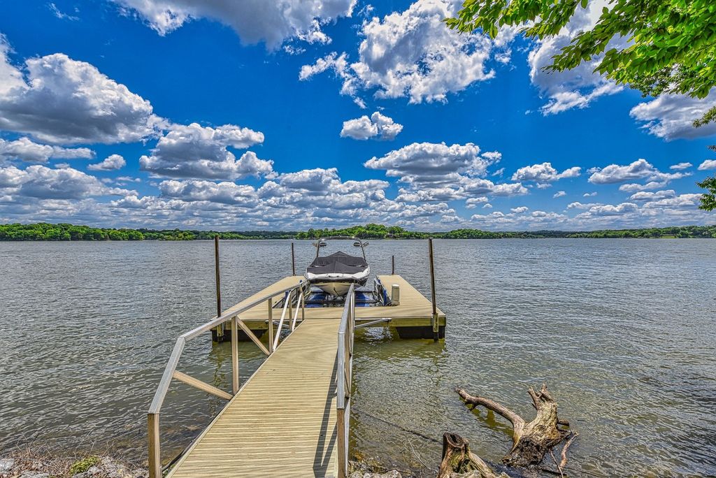 108 Surrey Hill Pt, Hendersonville, TN 37075