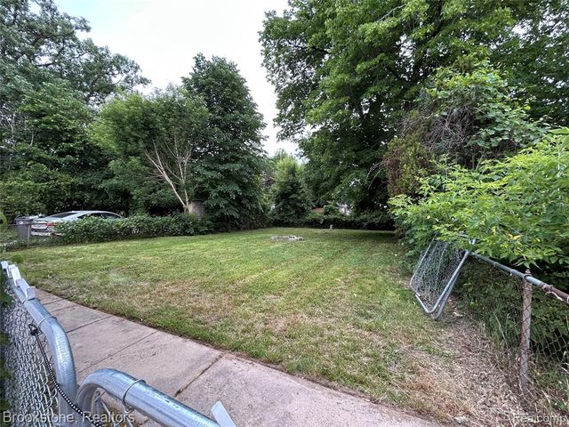 26707 Penn Street, Inkster, MI 48141
