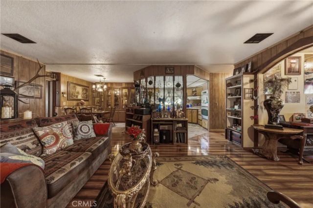 7035 Floyd Way, Nice, CA 95464