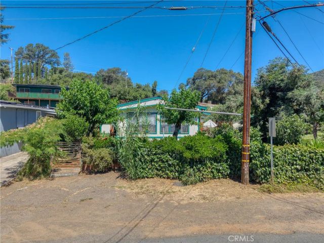 7035 Floyd Way, Nice, CA 95464