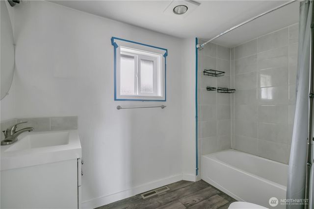 1402 Violet Meadow Street S, Tacoma, WA 98444