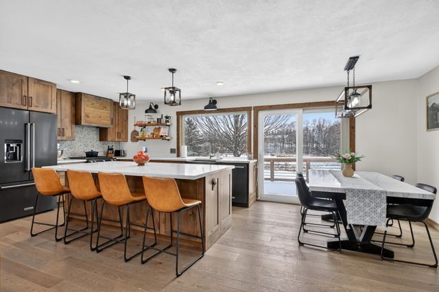 3302 Carneva NE, Alexandria, MN 56308